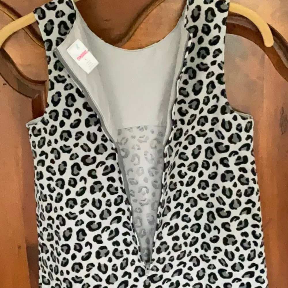 Gymboree Tres Fabulous Cheetah Print Corduroy Jumper Size 9 Neutral Minimalist